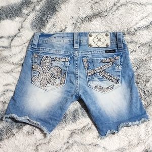 Miss me shorts size 27